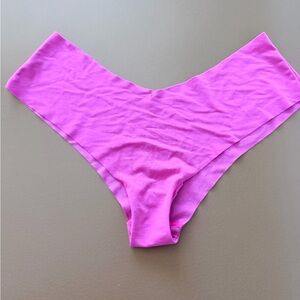 New Victoria Secrer Seamless Girls' Hipster Bottoms - Bright Pink size S